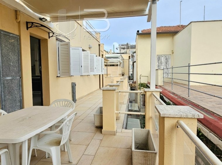 Apartment in Historic Center, Viareggio, Tuscany 5 - 16917874
