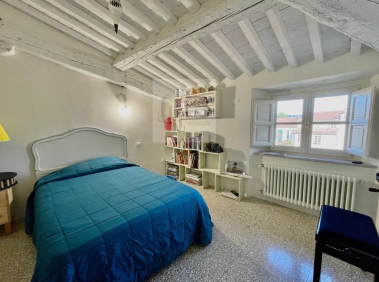 Apartment in Historic Center, Lucca, Tuscany 3 - 16917620