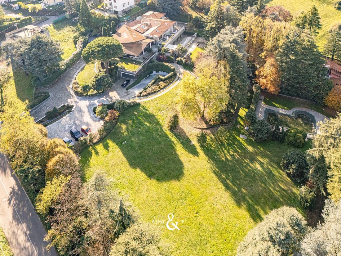 Apartment in Inverigo, Lombardy, Italy 4 - 16917456