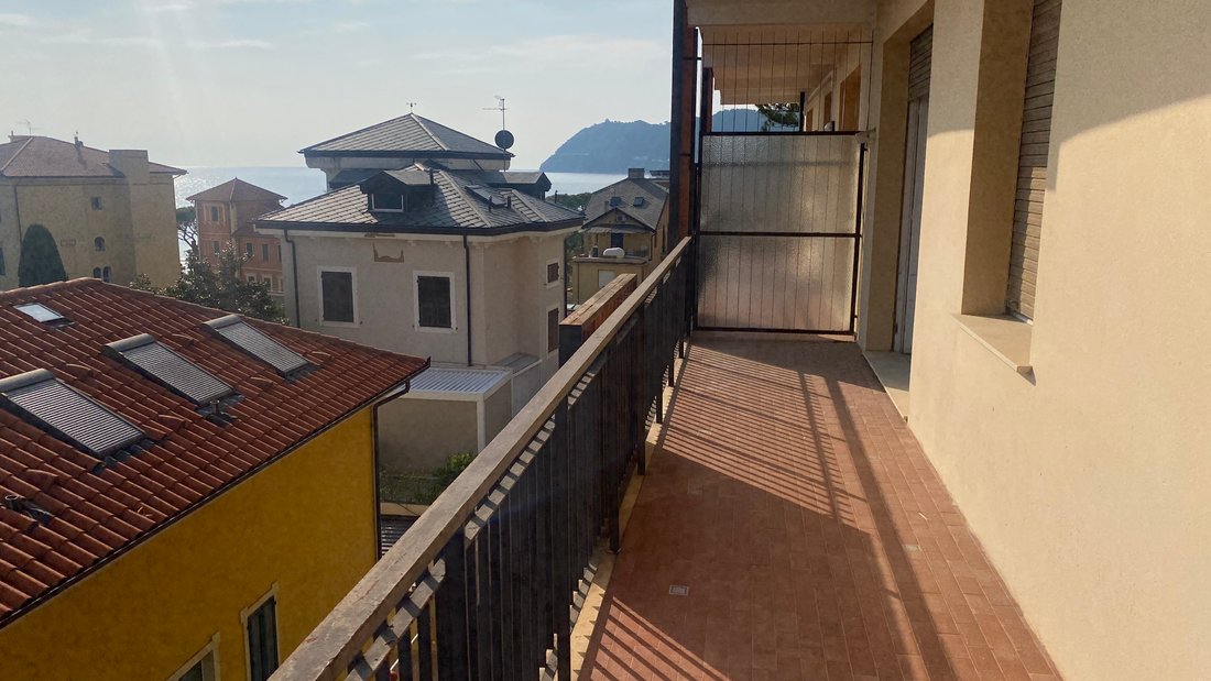 Apartment in Central Hill, Alassio, Liguria 4 - 16917817