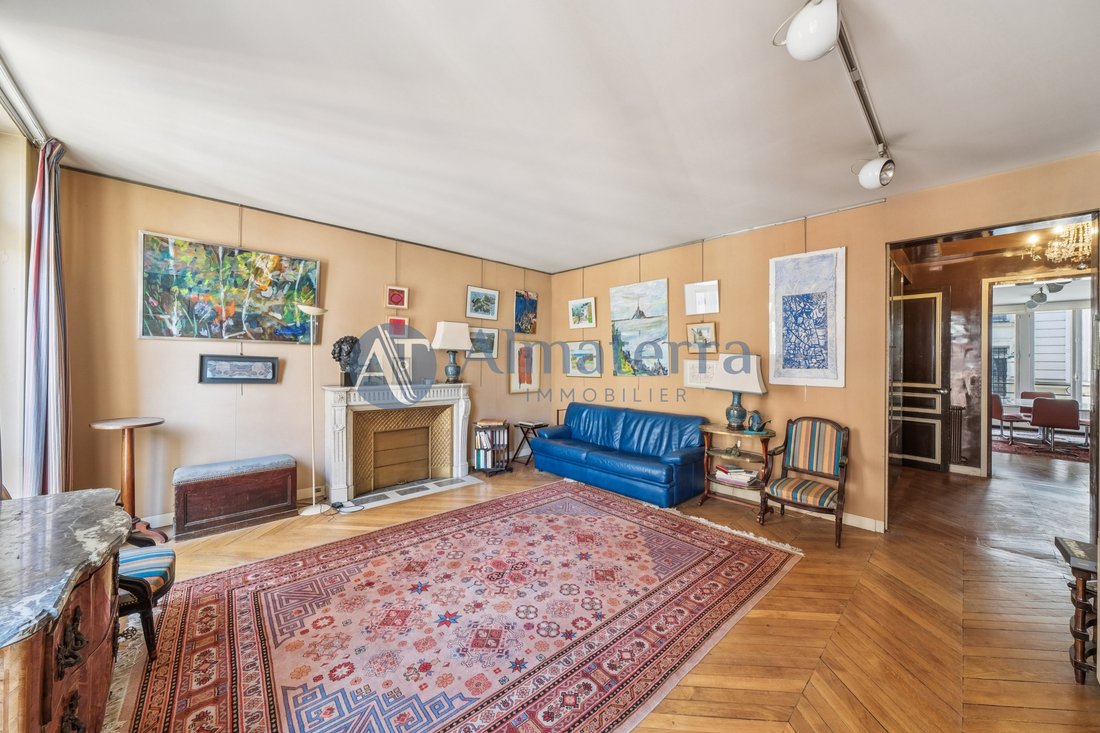 Apartment in Lorette-Martyrs, Paris 9e Arrondissement, Paris 2 - 16918440