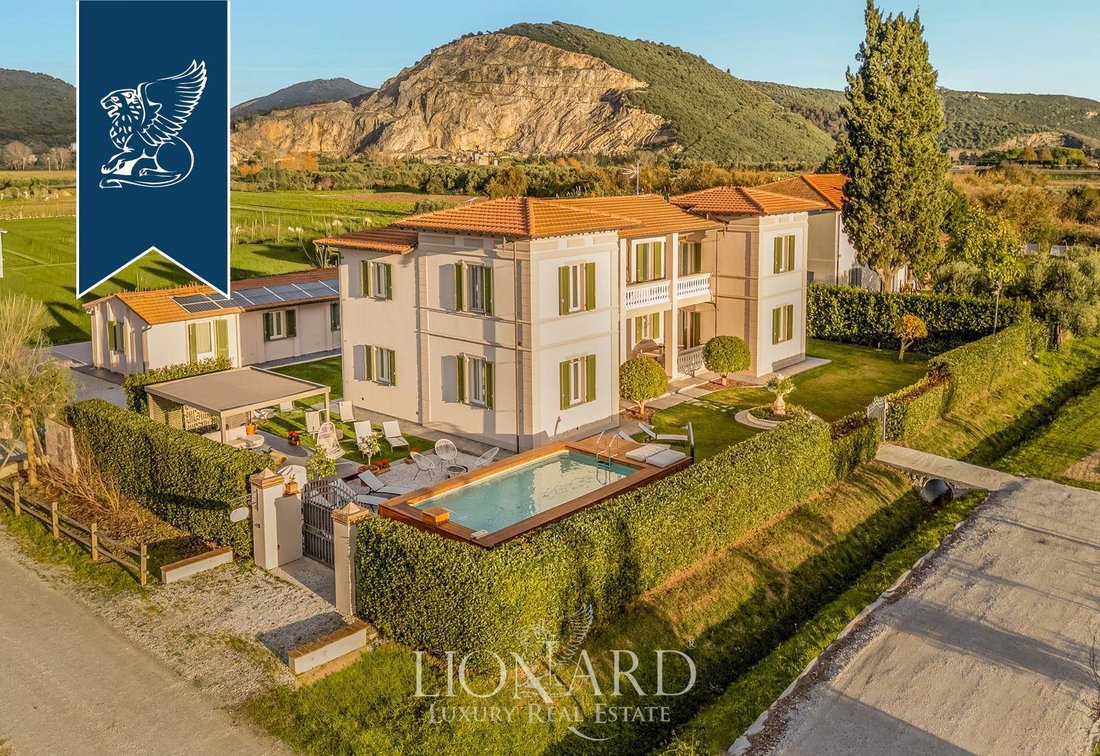 Villa in Vecchiano, Tuscany, Italy 1 - 16919131
