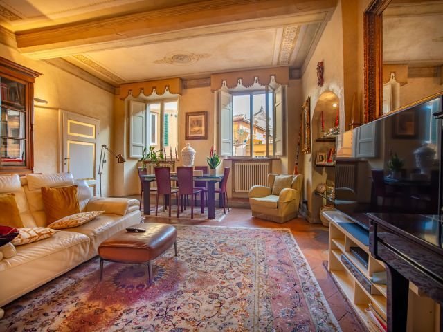 Apartment in Historic Center, Siena, Tuscany 1 - 16917445