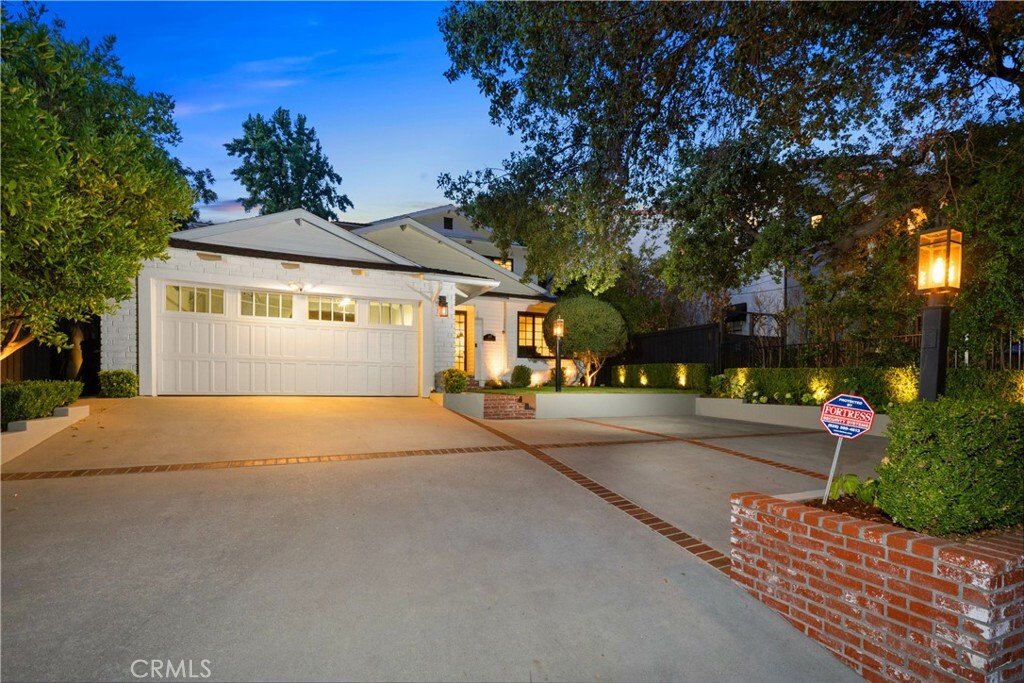 House in Sierra Madre, California, United States 3 - 16916710