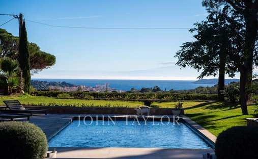 Villa in Basse Suane-Les Virgiles, Sainte-Maxime, France 1