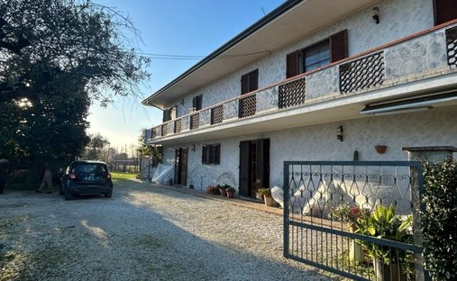 Maison à Pietrasanta, Toscane, Italie 1