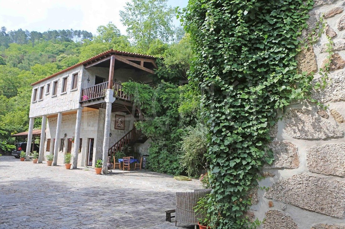 Finca in Penalva de Alva e Sao Sebastiao da Feira, Coimbra District, Portugal 4 - 16919360