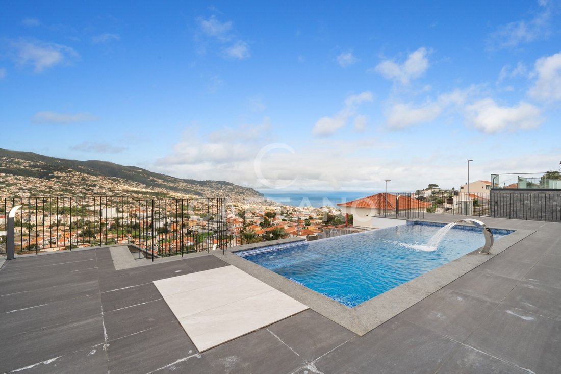 Villa in Se, Autonome Region Madeira, Portugal 1 - 16919292