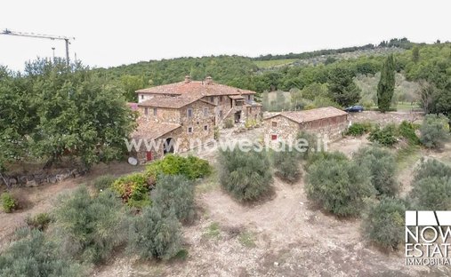 Country House in Tavarnelle Val di Pesa, Tuscany, Italy 1
