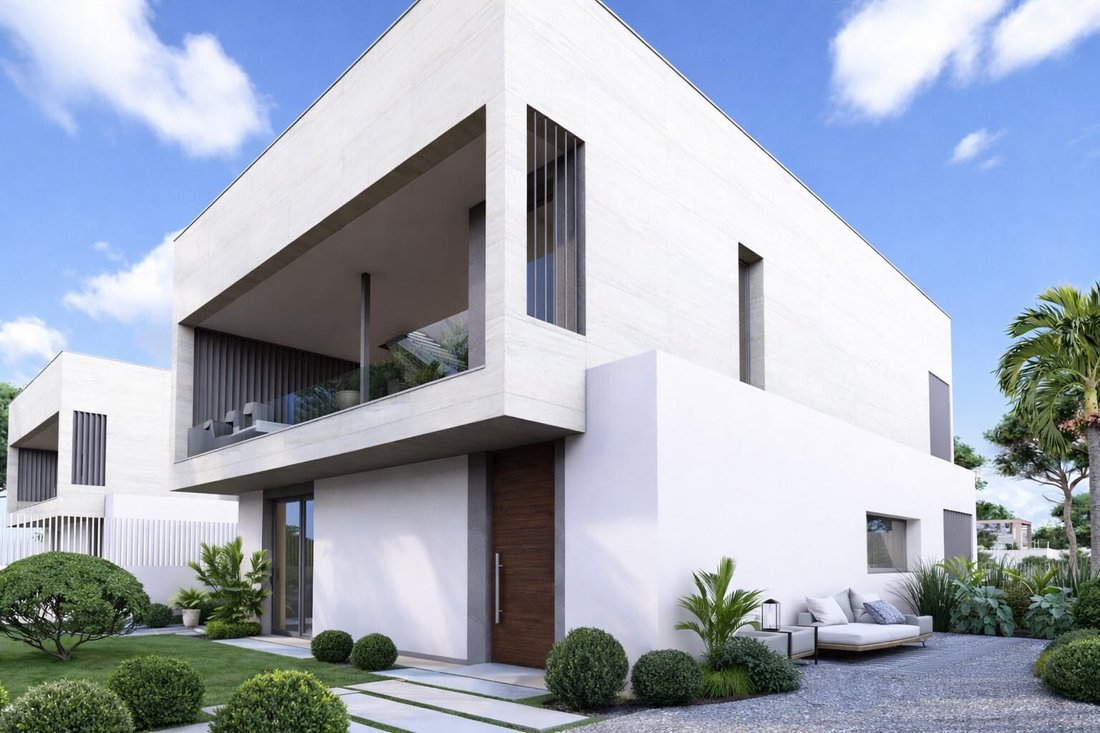 Villa in Elviria-Cabopino, Marbella, Spain 4 - 16668757