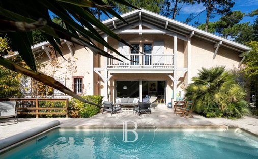 Villa in Soorts-Hossegor, Nouvelle-Aquitaine, France 1