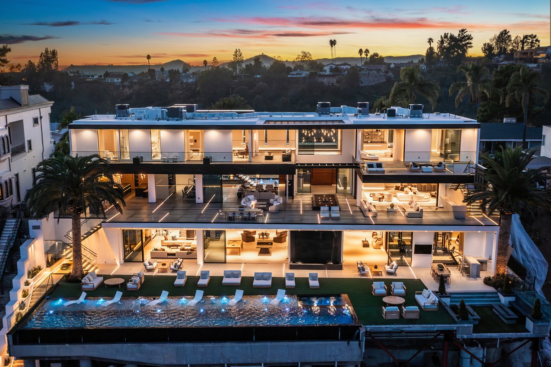 House in Los Angeles, California, United States 1 - 16919502