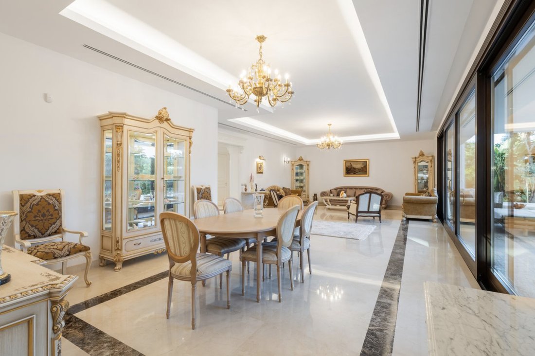Villa in Guadalmina Baja, San Pedro de Alcantara, Spain 2 - 16920750