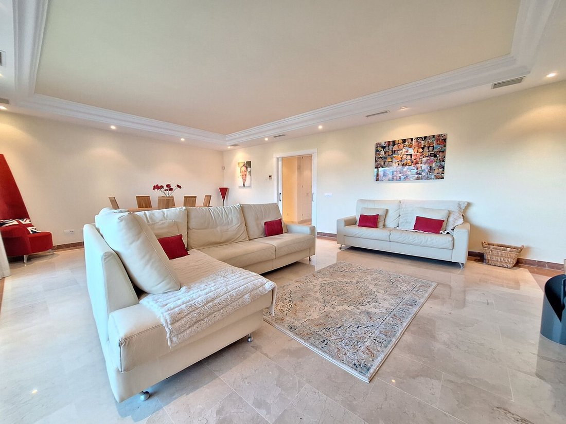 Penthouse in Nueva Andalucia, Marbella, Spain 3 - 16920747