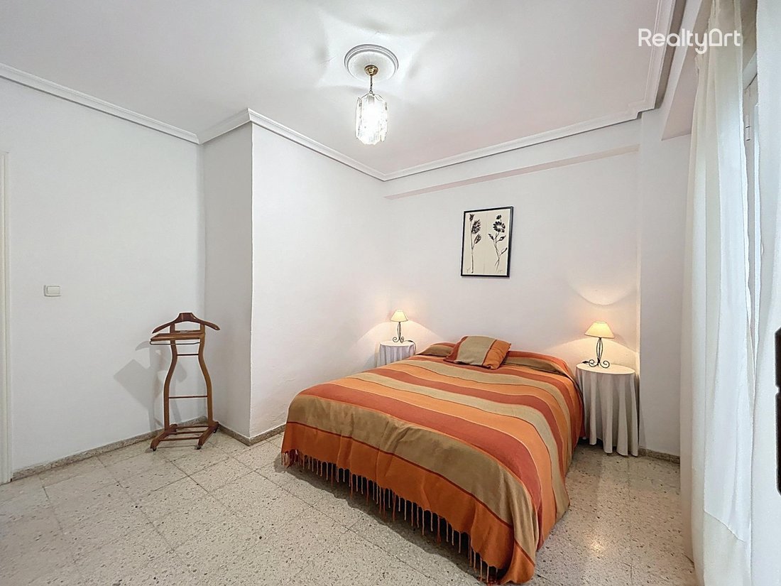 Apartment in Los Remedios, Seville, Spain 3 - 16743526