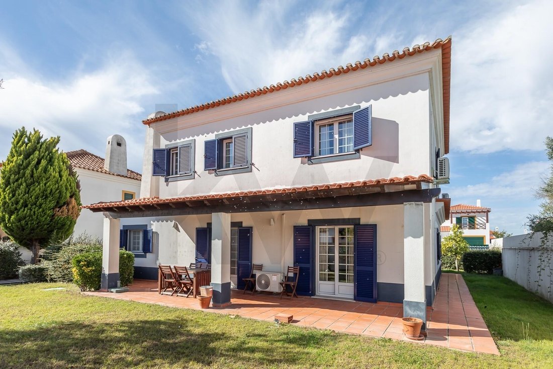 Townhouse in Santo Estevao, Santarem District, Portugal 1 - 16920647