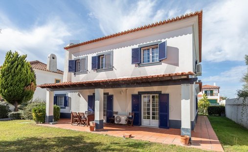 Townhouse in Santo Estevao, Santarem District, Portugal 1