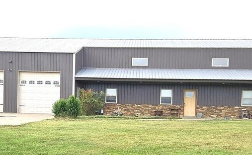 House in Yellville, Arkansas, United States 1
