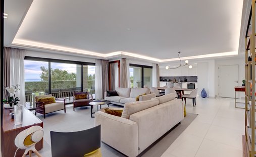 Apartment in La Maure-Super Cannes, Vallauris, France 1