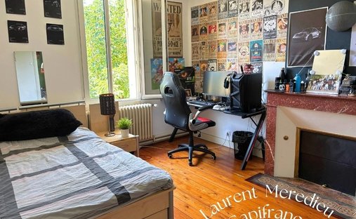 Aoc Côtes De Bourg Wine Château On 16 Hectares Ref 1029