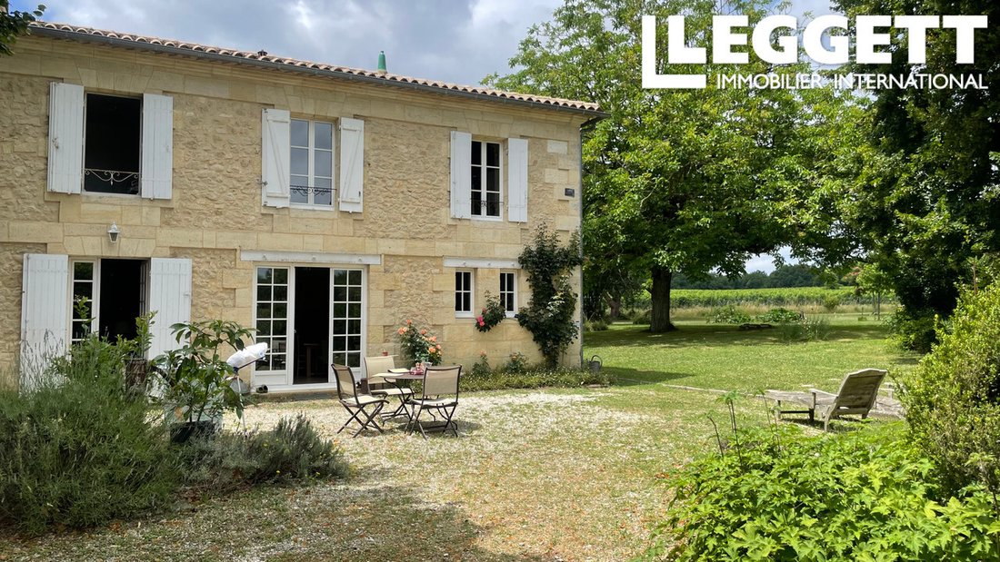 House in Saint-Sulpice-de-Faleyrens, Nouvelle-Aquitaine, France 1 - 16920836