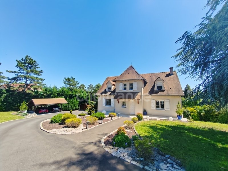 House in Givry, Bourgogne – Franche-Comté, France 1 - 16920926