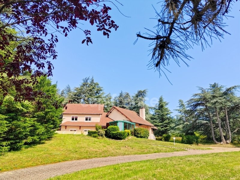 House in Givry, Bourgogne – Franche-Comté, France 1 - 16920932