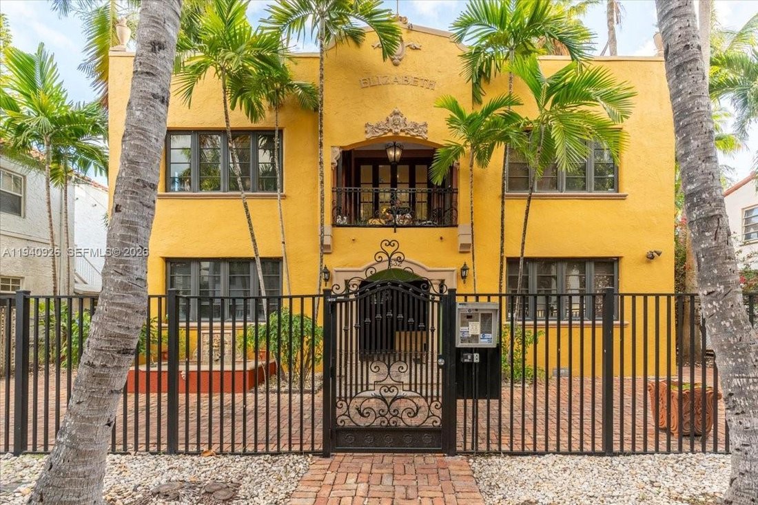 Miami Beach, Florida, United States 2 - 16920975