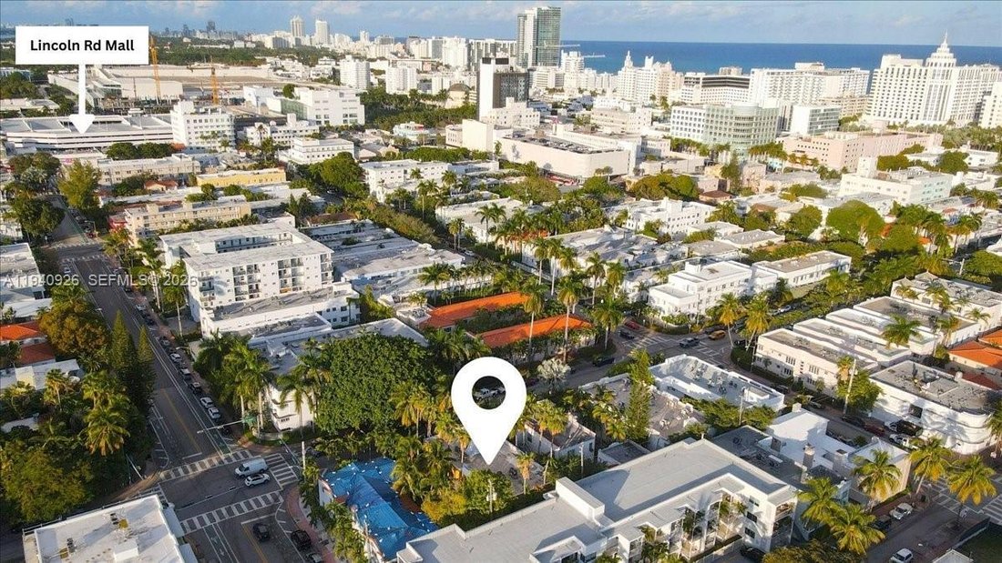 Miami Beach, Florida, United States 5 - 16920975