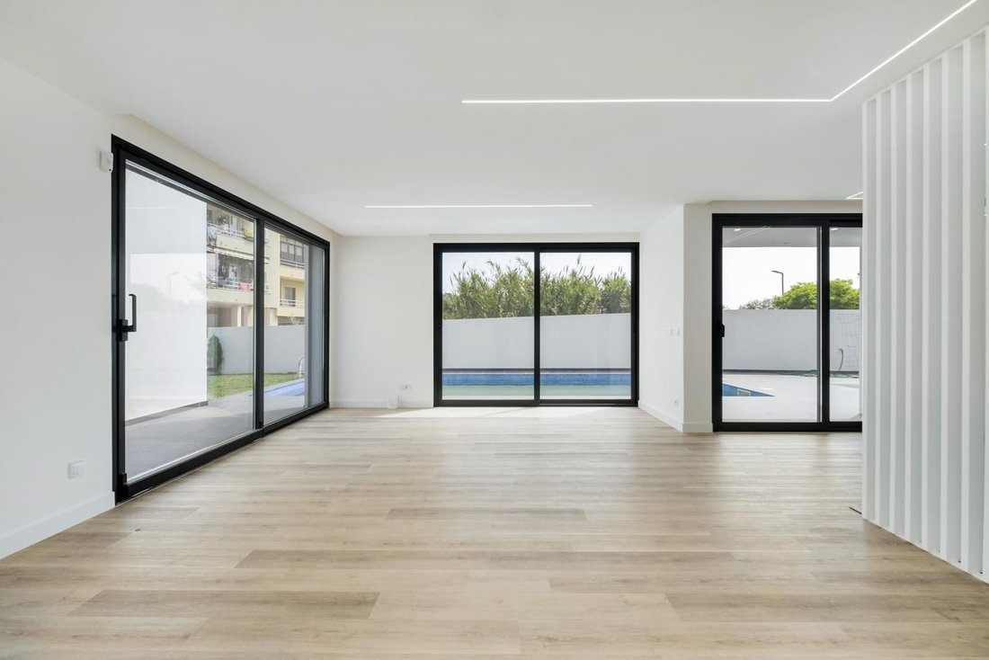 Carcavelos e Parede, Lisbon, Portugal 3 - 16921558