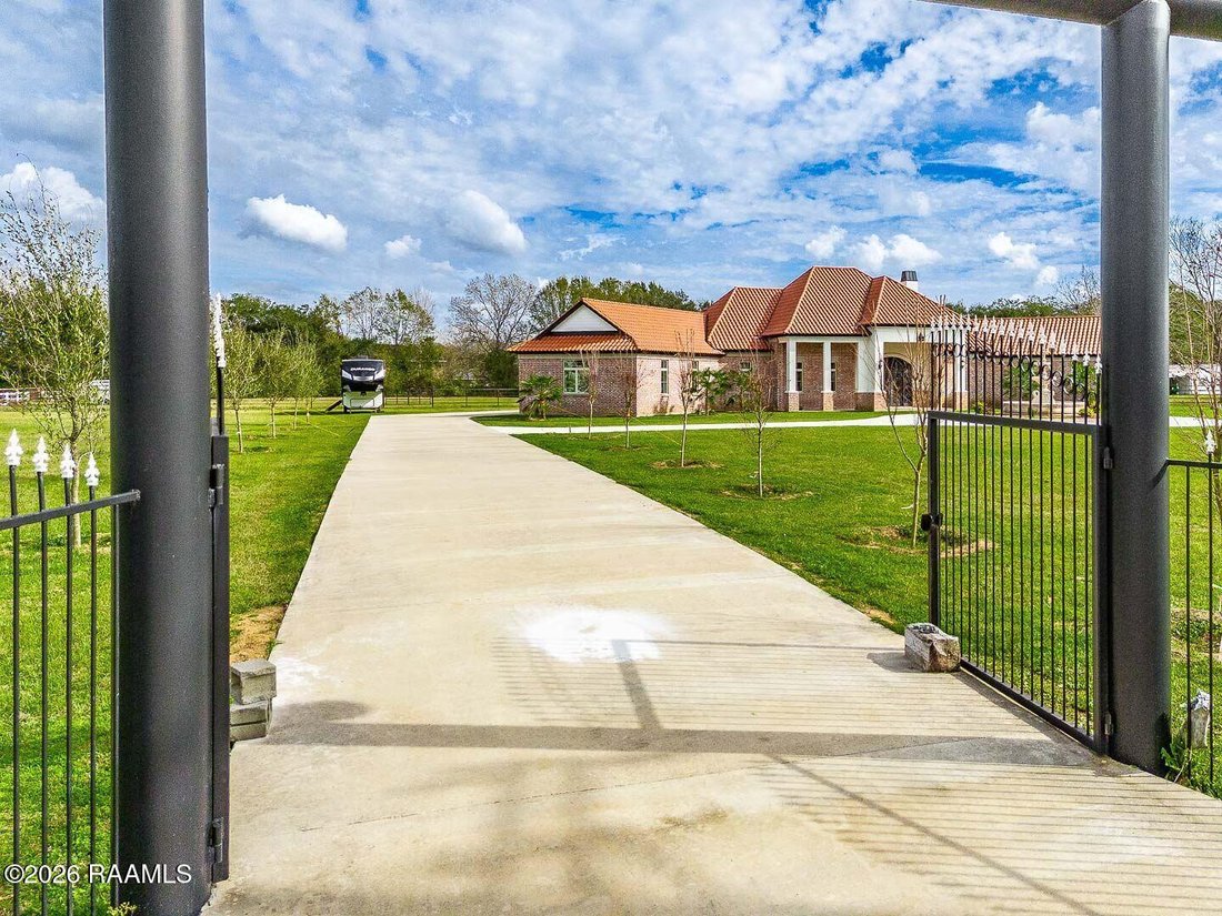 House in Lafayette, Louisiana, United States 2 - 16921166