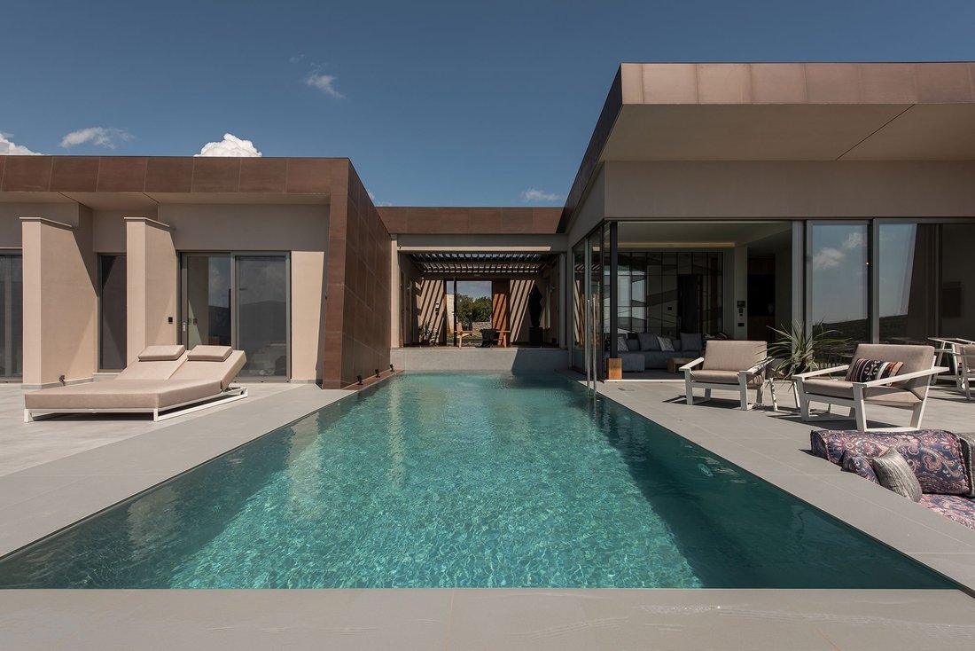 Villa in Lefkada Commune, Peloponnese, Western Greece and the Ionian, Greece 2 - 15904144