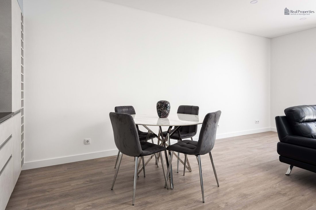 Townhouse in Praia dos Pescadores, Olhos de Agua, Portugal 5 - 14573458