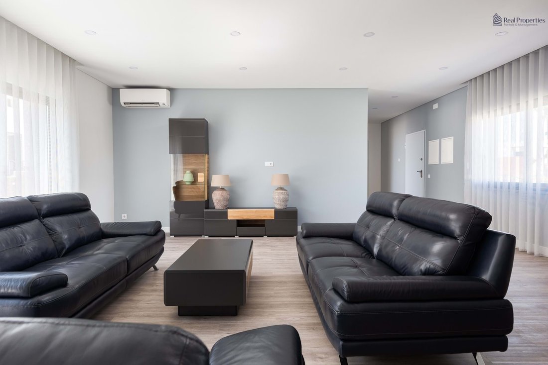 Townhouse in Praia dos Pescadores, Olhos de Agua, Portugal 3 - 14573458
