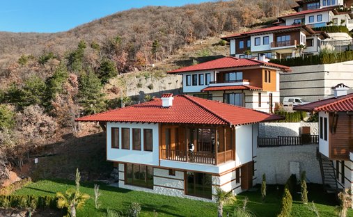 Villa in Sveti Vlas, Burgas, Bulgaria 1