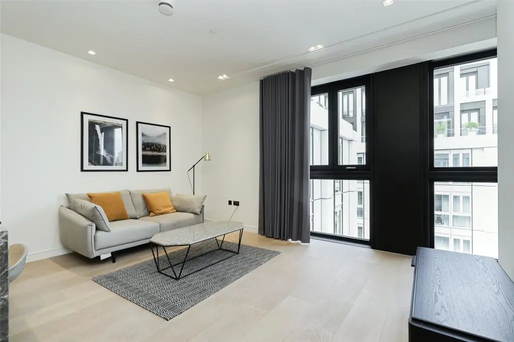 Apartment in WC2, Westminster, England 1 - 16922529