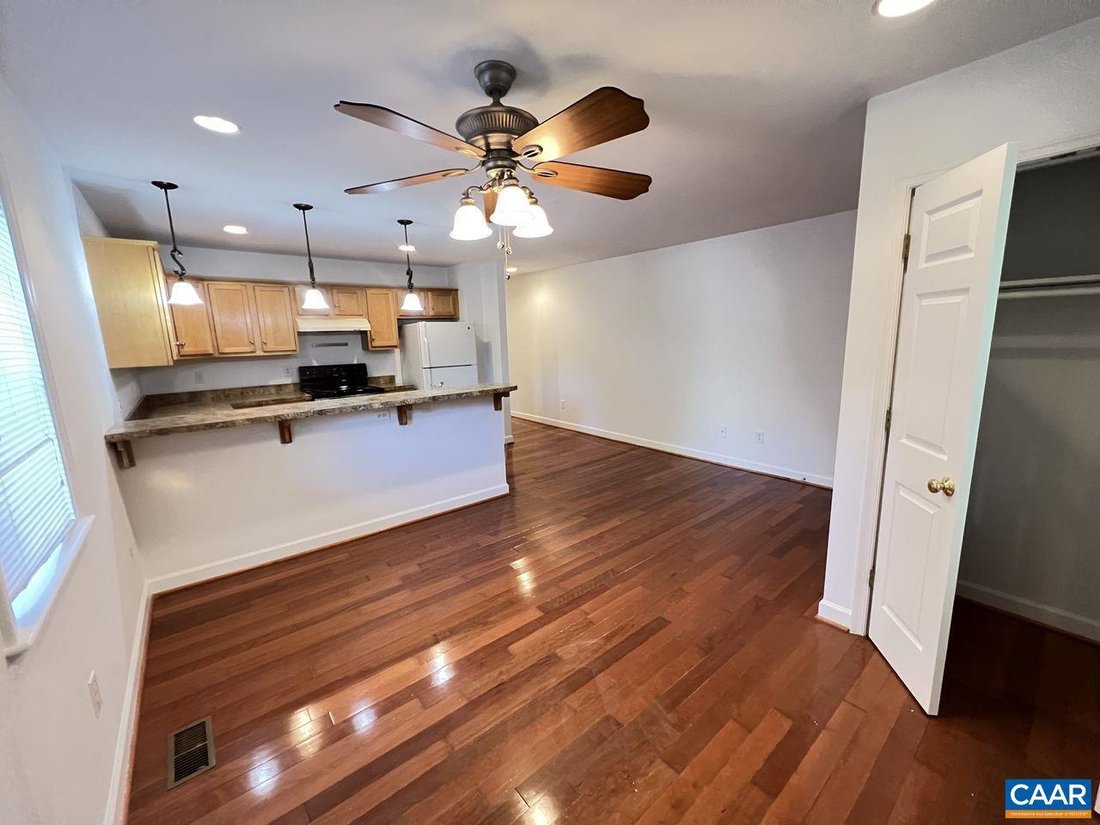 Apartment in Charlottesville, Virginia, United States 4 - 16922862