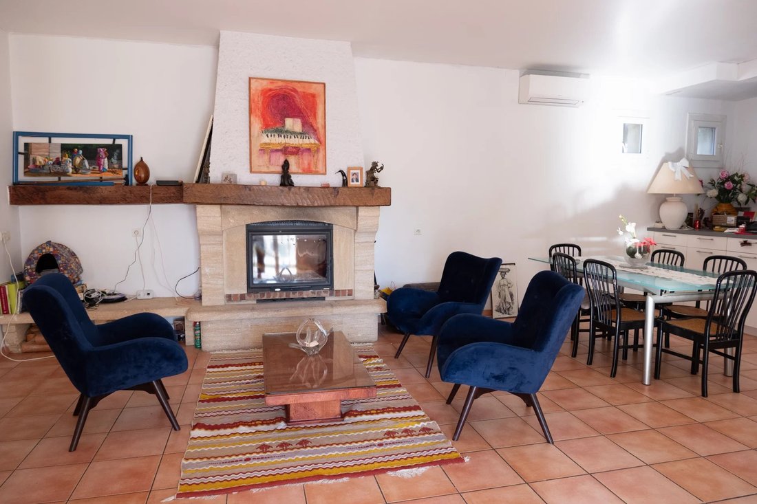 Villa in Fontvieille, Provence-Alpes-Côte d'Azur, France 2 - 16831398