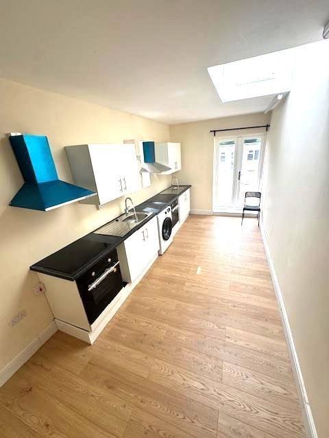 House in Brabsden Green, Ealing, England 3 - 16922419