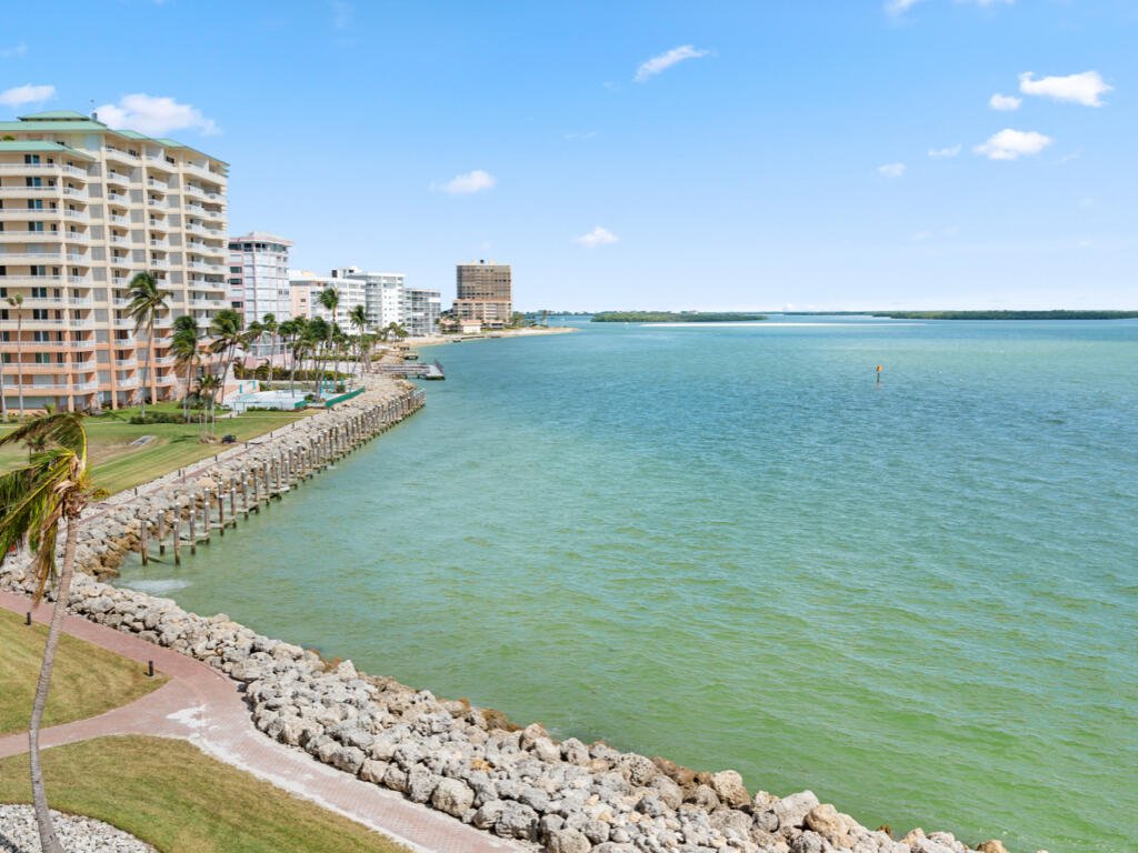 Condo in Marco Island, Florida, United States 1 - 16923260
