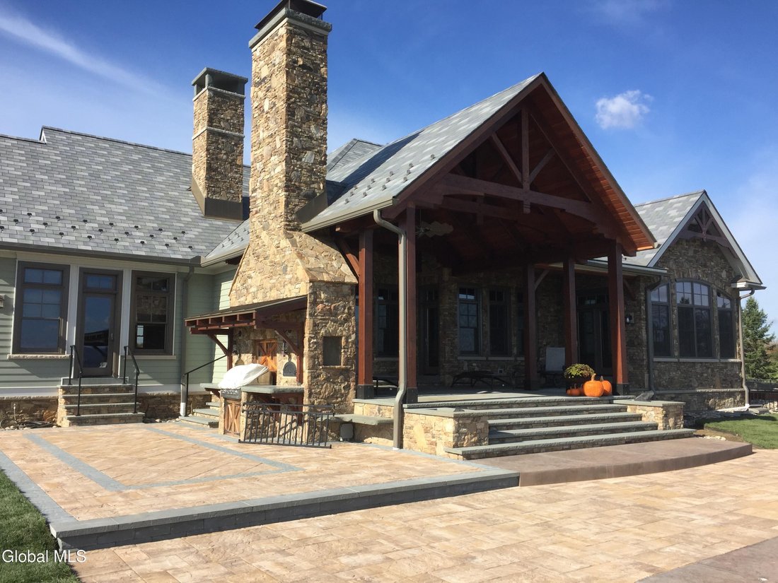 House in Queensbury, New York, United States 4 - 16922414