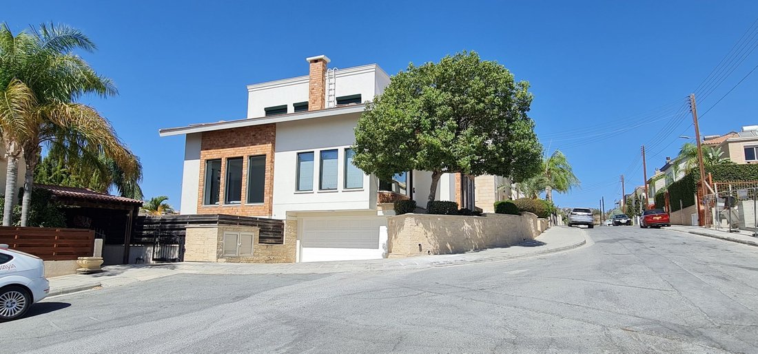 Villa in Agios Athanasios, Limassol, Cyprus 2 - 16921773