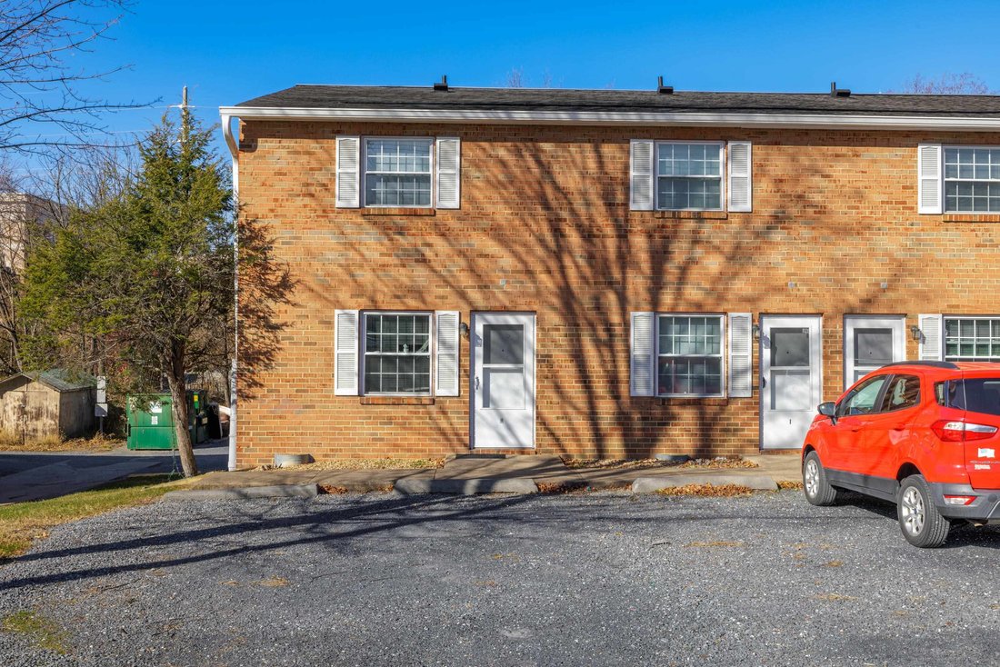 Apartment in Harrisonburg, Virginia, United States 4 - 16922865