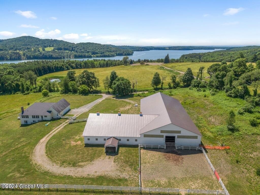 House in Valley Falls, New York, United States 2 - 16922036