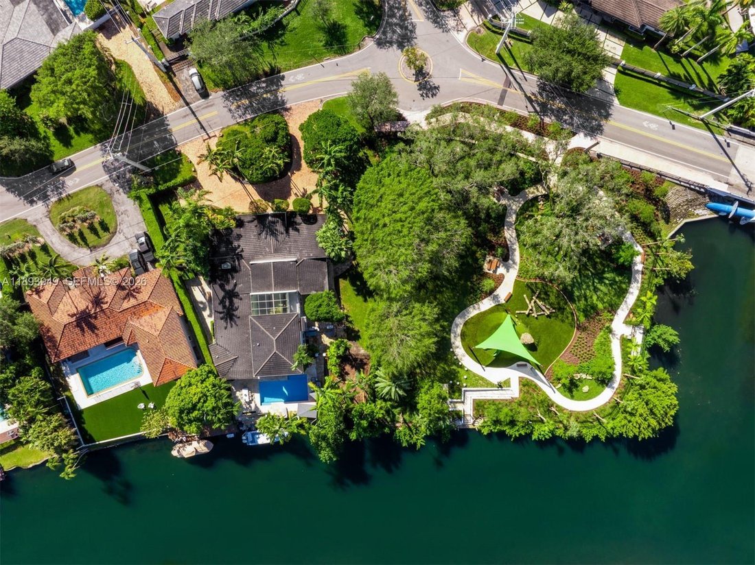 House in Coral Gables, Florida, United States 4 - 16629401