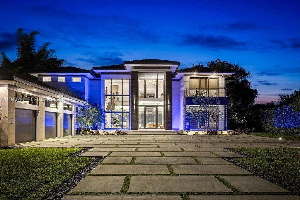 House in Miami, Florida, United States 1 - 16893709