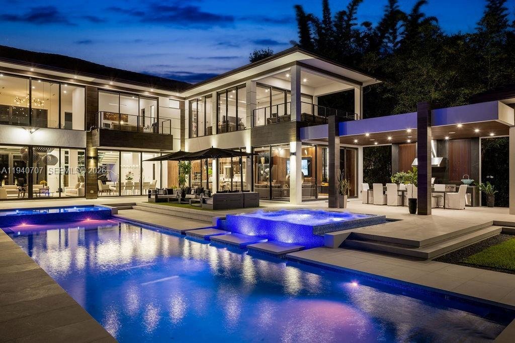 House in Miami, Florida, United States 2 - 16893709