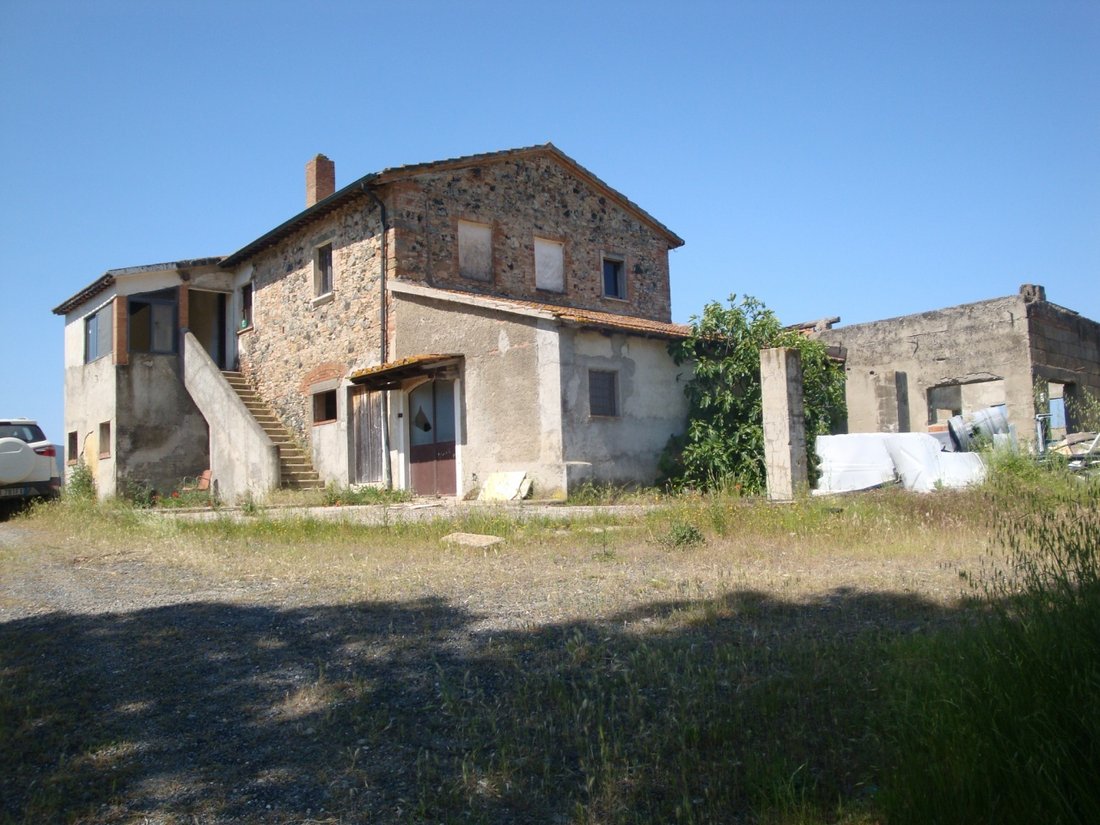 Country House in Montecatini Val di Cecina, Tuscany, Italy 4 - 16922939