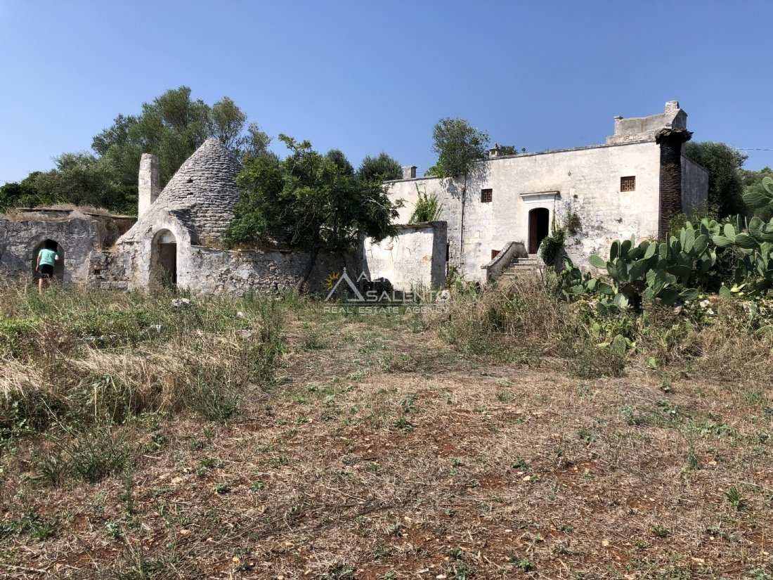 Maisons de campagne à Ostuni, Pouilles, Italie 1 - 16923000