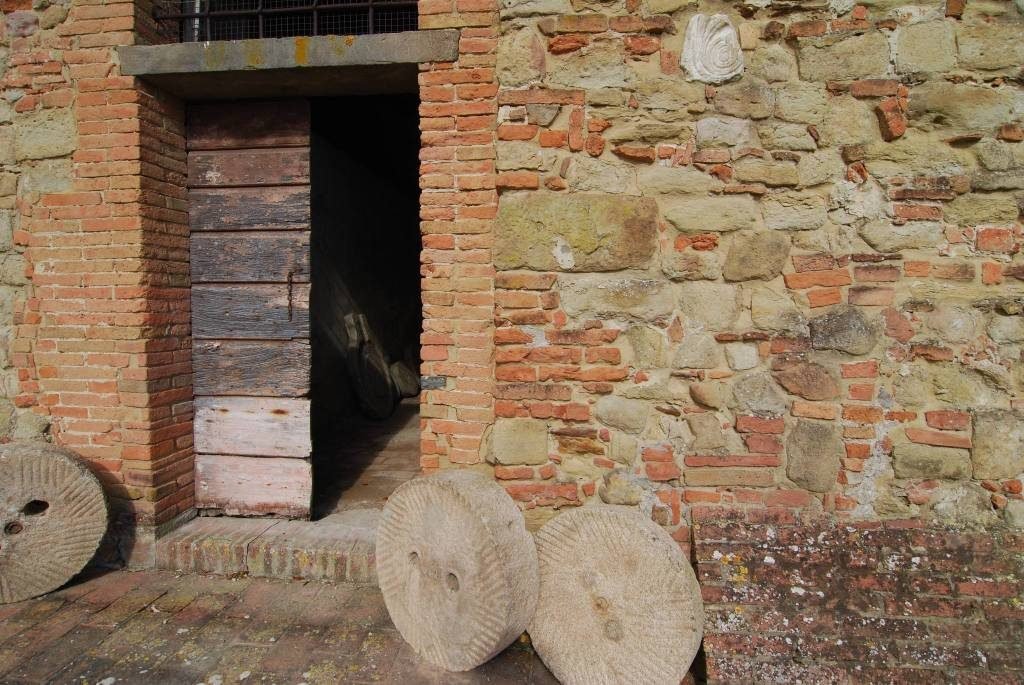 Estate in Peccioli, Tuscany, Italy 5 - 16923016